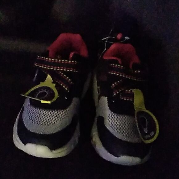 NWT Light Up shoes size 8 - Picture 5 of 5